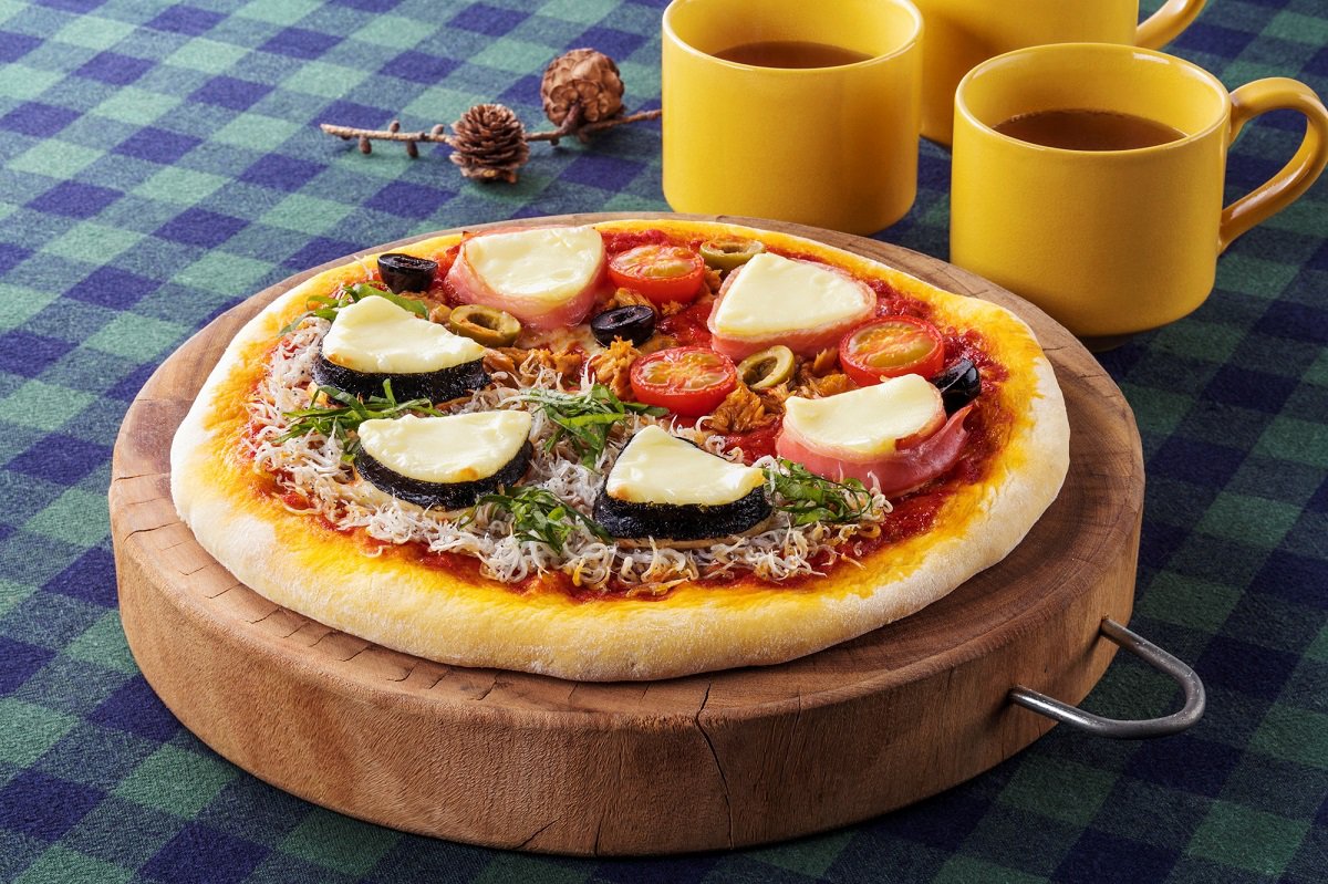 小岩井乳業株式会社｜しあわせレシピ｜パーティーピザ