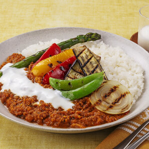 グリル野菜カレー　ヨーグルト仕上げ